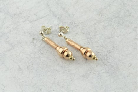 Rose gold drop earrings | Image 1