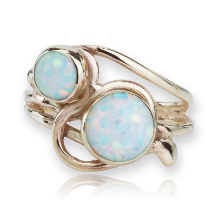9ct Gold White Opal Ring | Image 1