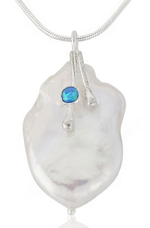 Opal and Baroque Pearls Pendant | Image 1